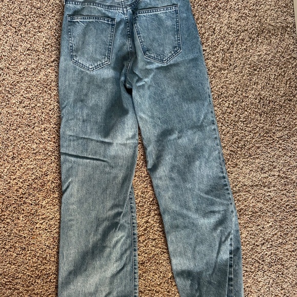 Aritzia Farrah Hi-Rise Wide Jean - Picture 3 of 4